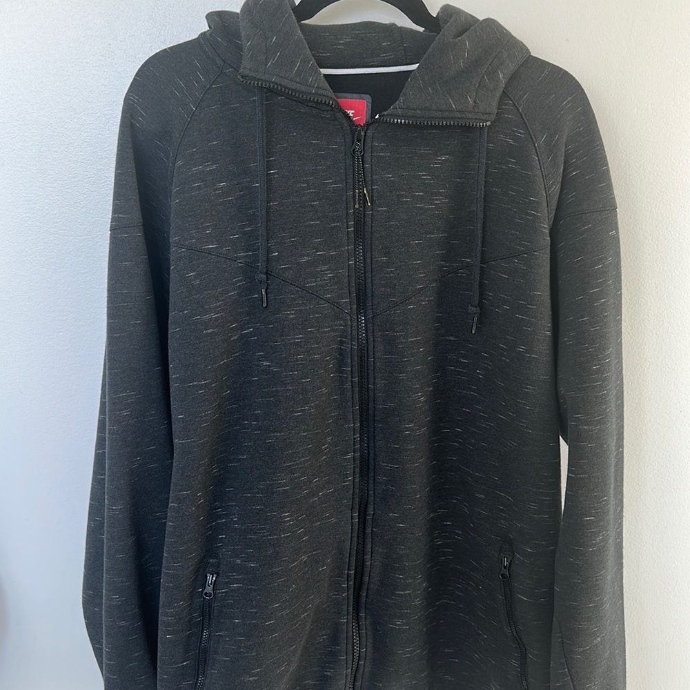 Men’s Nike hooded sweatshirt
